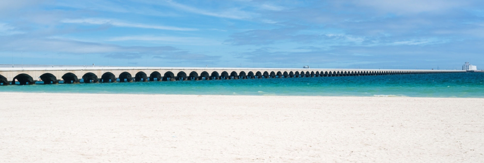 Los terrenos en Mérida cerca de la playa en unos de los bienes más demandados. Se crean muchos fraccionamientos de terrenos en Mérida cerca de la playa. Cada día hay más inversión en terrenos en Mérida cerca de la playa. Es una suerte tener una casa en los terrenos en Mérida cerca de la playa. La venta de terrenos en la playa de Progreso Yucatán es la llave a tu paraíso personal. Con la venta de terrenos en la playa de Progreso Yucatán, puedes hacer realidad tus sueños. La venta de terrenos en la playa de Progreso Yucatán te ofrece un estilo de vida incomparable. No te resistas a la venta de terrenos en la playa de Progreso Yucatán. La venta de terrenos en la playa de Progreso, Yucatán es tu boleto a un sueño de vida paradisíaca. Con cada venta de terrenos en la playa de Progreso, Yucatán, se abre un mundo de posibilidades. No subestimes la oportunidad que representa la venta de terrenos en la playa de Progreso, Yucatán. Es una imagen de terrenos en Mérida cerca de la playa, donde se ve la playa. Los terrenos en Mérida cerca de la playa son muy bonitos. Muchas personas viven en terrenos en Mérida cerca de la playa. La venta de terrenos en la playa de Progreso Yucatán te ofrece la posibilidad de construir tu hogar soñado. Imagina la tranquilidad con la venta de terrenos en la playa de Progreso Yucatán. La venta de terrenos en la playa de Progreso Yucatán es una oportunidad única en la vida. Haz realidad tus sueños con la venta de terrenos en la playa de Progreso Yucatán. La venta de terrenos en la playa de Progreso Yucatán es una oportunidad única. Con la venta de terrenos en la playa de Progreso Yucatán, puedes disfrutar de la vida en la playa todos los días. La venta de terrenos en la playa de Progreso Yucatán es tu oportunidad para construir tu propio paraíso. Aprovecha la venta de terrenos en la playa de Progreso Yucatán.