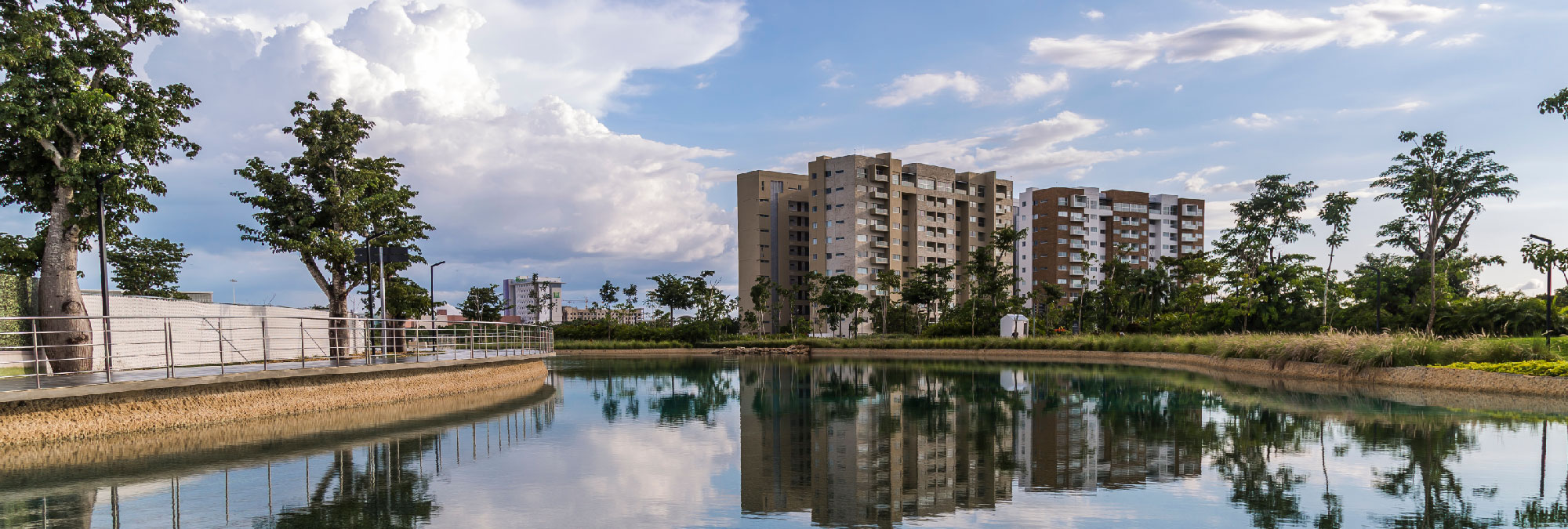 ¿Estás pensando en vivir en Mérida? Encuentra la mejor opción para vivir en Mérida. Descubre por qué Mérida es una ciudad única. Comienza a vivir en Mérida y disfruta de su cultura, gastronomía y belleza. Vive en Mérida y descubre su estilo de vida relajado. ¡Descubre por qué vivir en Mérida es una excelente elección! Vivir en Mérida es tener un estilo de vida tranquilo y relajado. Vivir en Mérida es estar rodeado de belleza natural y arquitectónica. Vivir en Mérida es tener acceso a una gran cantidad de actividades y atracciones. Vivir en Mérida es disfrutar de una cultura rica y vibrante. Vivir en Mérida es tener la oportunidad de crecer y prosperar en una ciudad en constante desarrollo. Vivir en Mérida es disfrutar de un clima cálido y soleado. Vivir en Mérida es tener una gran cantidad de oportunidades para explorar y descubrir. Vivir en Mérida es tener acceso a una gran cantidad de servicios y comodidades. Vive en Mérida, la ciudad más encantadora de México. Descubre las razones por las que deberías vivir en Mérida. Encuentra la mejor opción para vivir en Mérida. Comienza a vivir en Mérida y descubre su encanto. Descubre por qué Mérida es la mejor ciudad para vivir en México. ¡Vive en Mérida ahora mismo! Vivir en Mérida es elegir una vida llena de oportunidades. Vivir en Mérida es disfrutar de la belleza natural de la península de Yucatán. Vivir en Mérida es tener acceso a una rica y vibrante cultura. Vivir en Mérida es disfrutar de la hospitalidad y amabilidad de sus habitantes. Vivir en Mérida es tener acceso a servicios de salud y educación de alta calidad. Vivir en Mérida es disfrutar de un clima cálido y agradable todo el año. Vivir en Mérida es sumergirse en la rica historia y tradiciones de la región. Vivir en Mérida es ser parte de una ciudad en constante crecimiento y desarrollo.